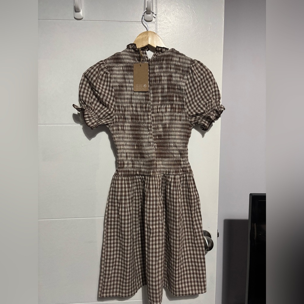 RIHOAS Brown Gingham Long Sleeve Smocked Waist Dress - Picture 6 of 7